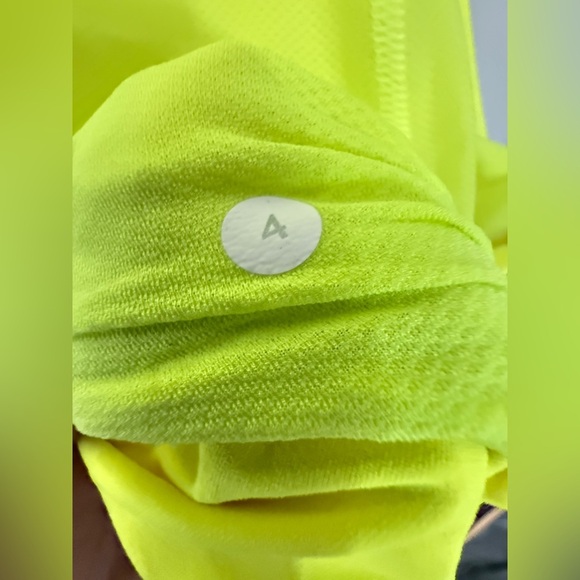 Lululemon 1/2 Zip Running Tank - Stock photo not exact same - Picture 6 of 6